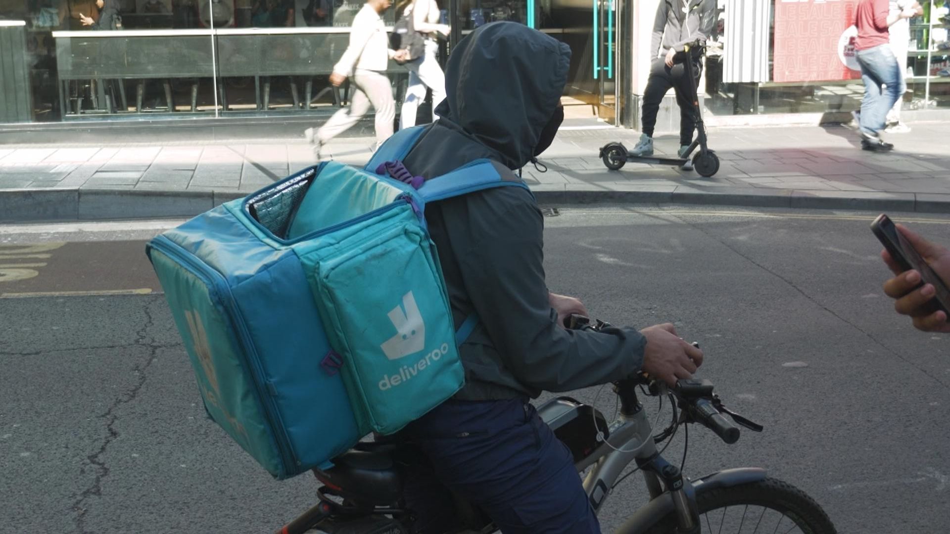 Sixty delivery drivers to be deported after 171 arrests in gig economy crackdown