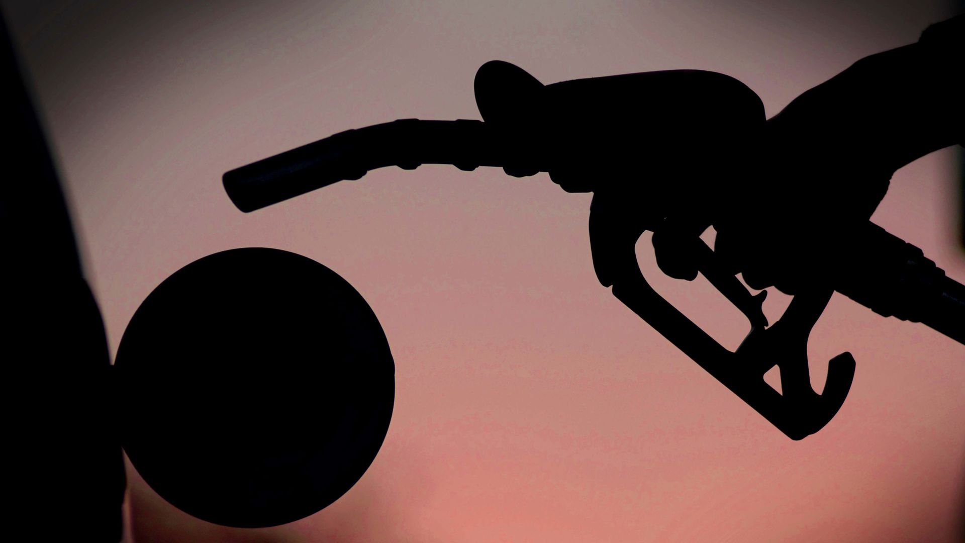 Diesel at 16-month high in UK as Iran war drives oil prices up further