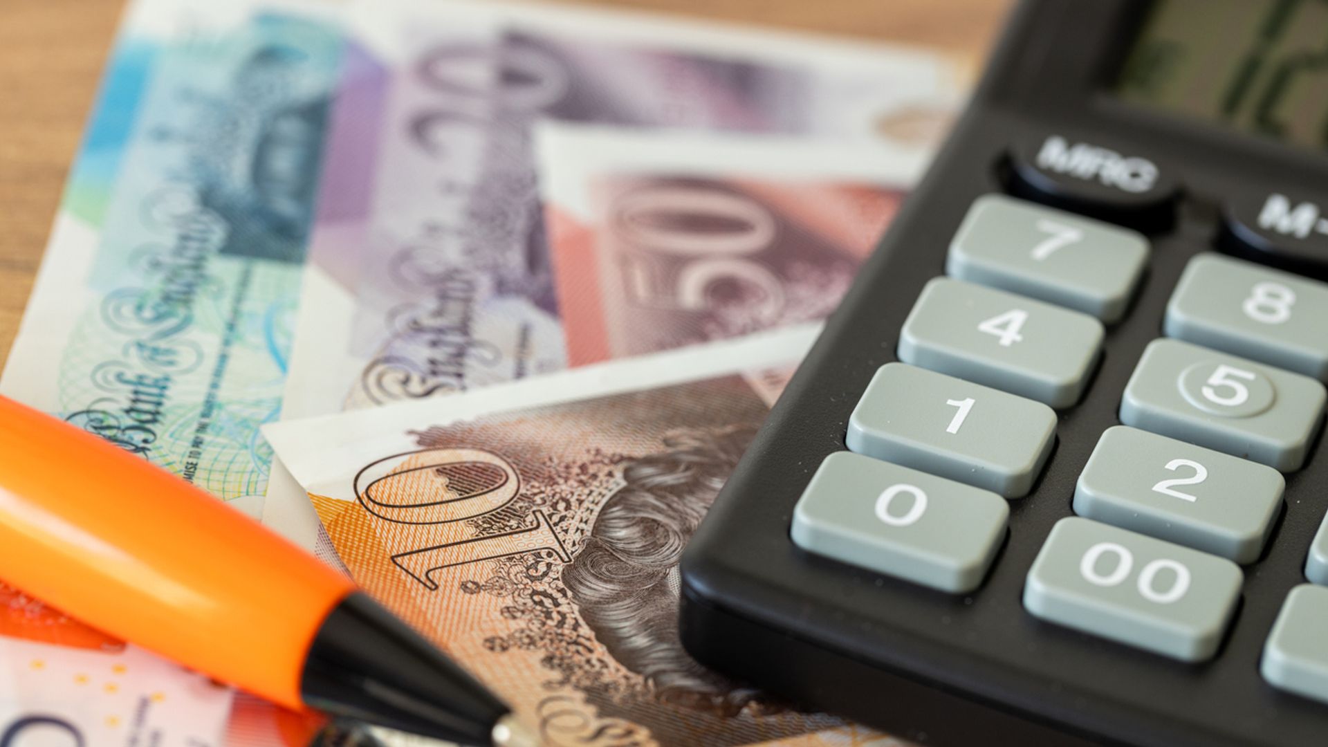 Government borrowing high as people not spending