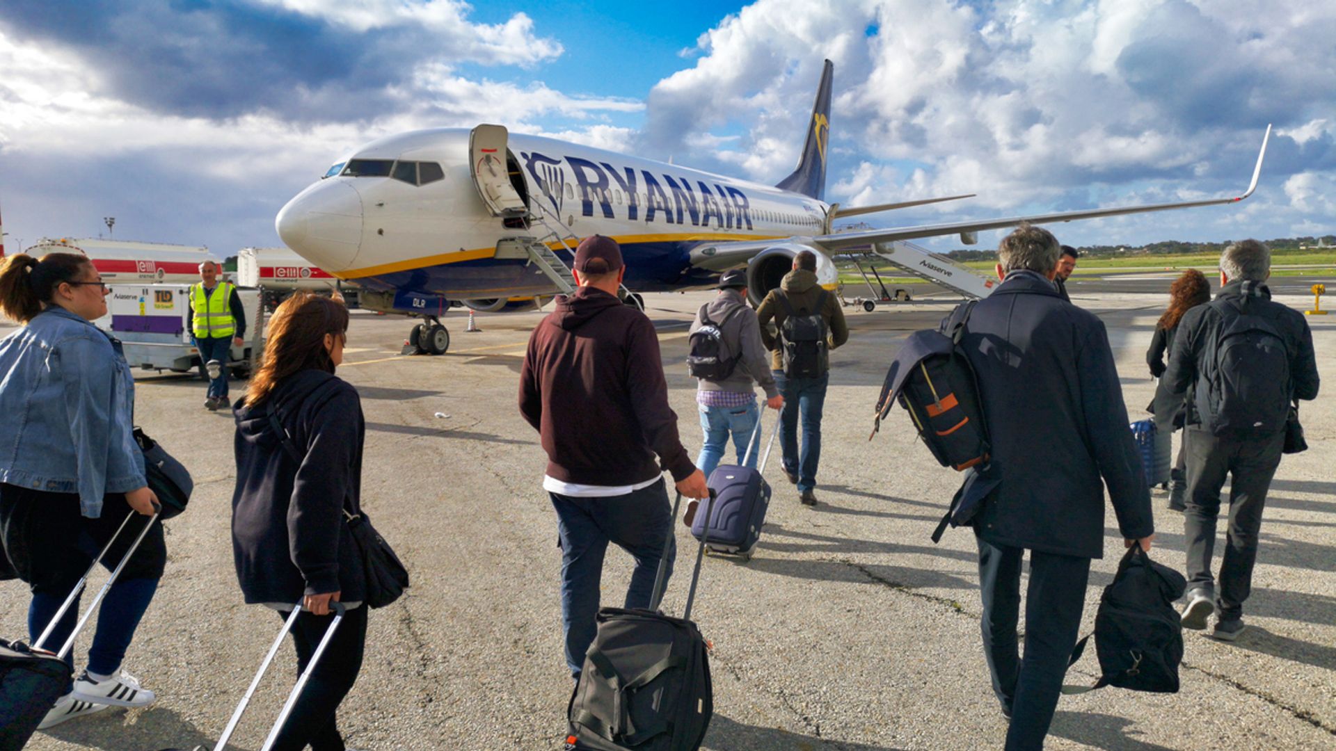 Legroom tip with Ryanair, easyJet, British Airways and others | Money newsletter