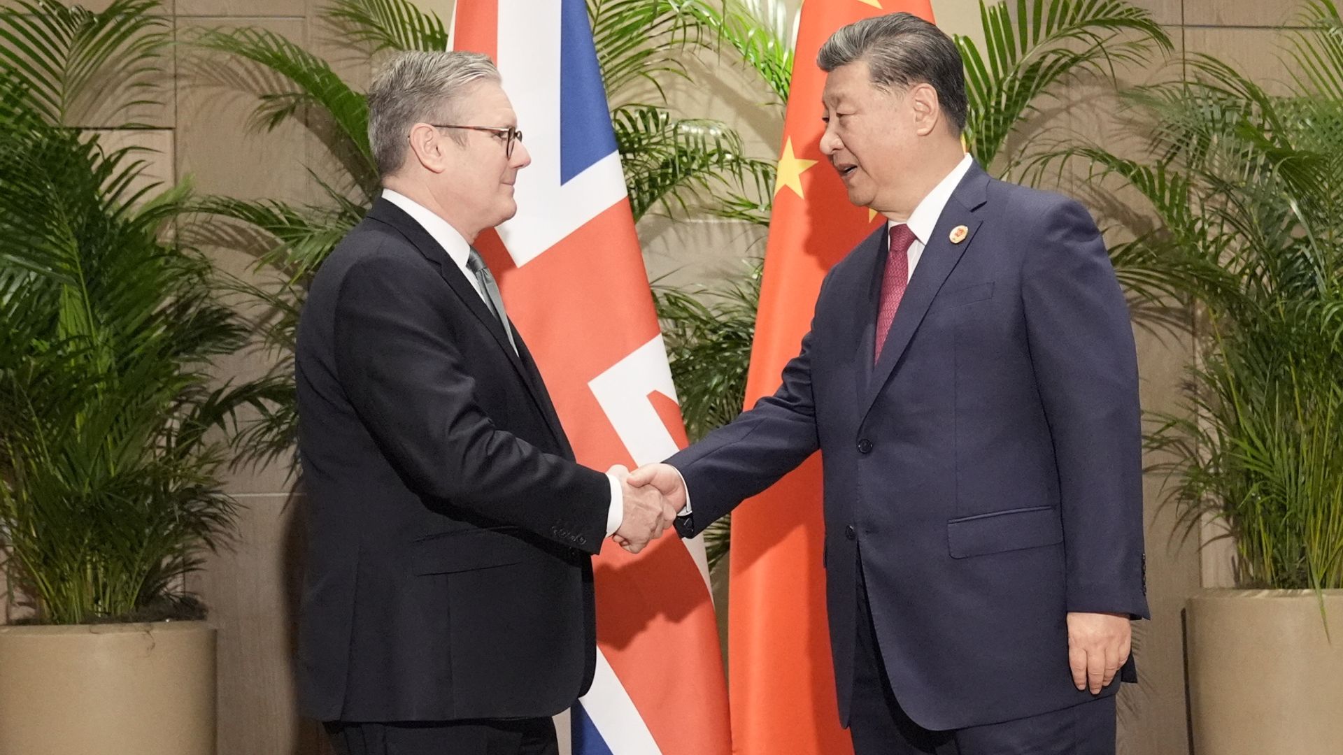 HSBC chair Nelson among bosses joining Starmer on China visit