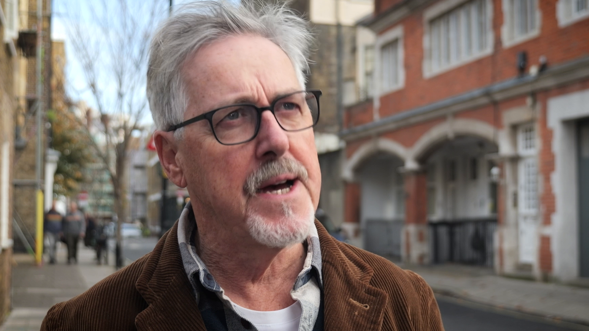 Comedian Griff Rhys Jones urges public to nominate historic buildings to save