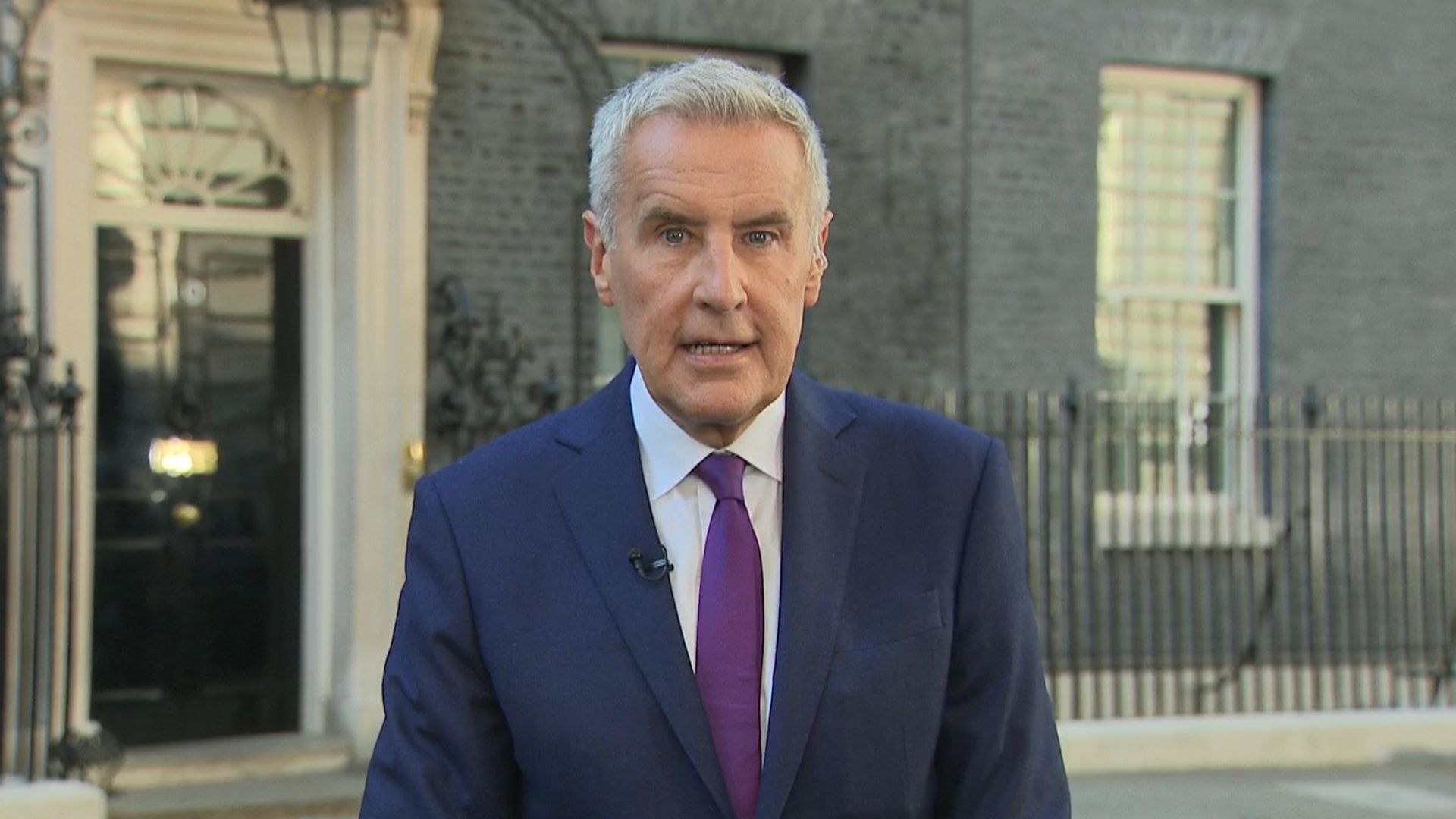 Dermot Murnaghan 'fell through the gaps' with cancer diagnosis