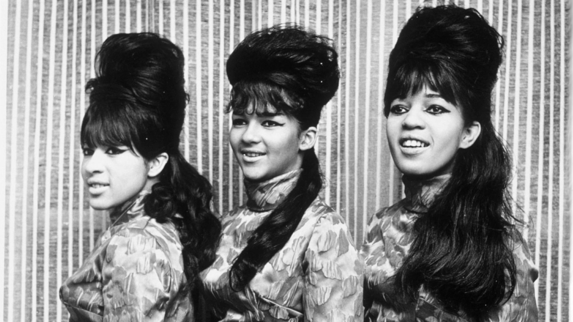 Last surviving member of girl group known for hits like Be My Baby dies