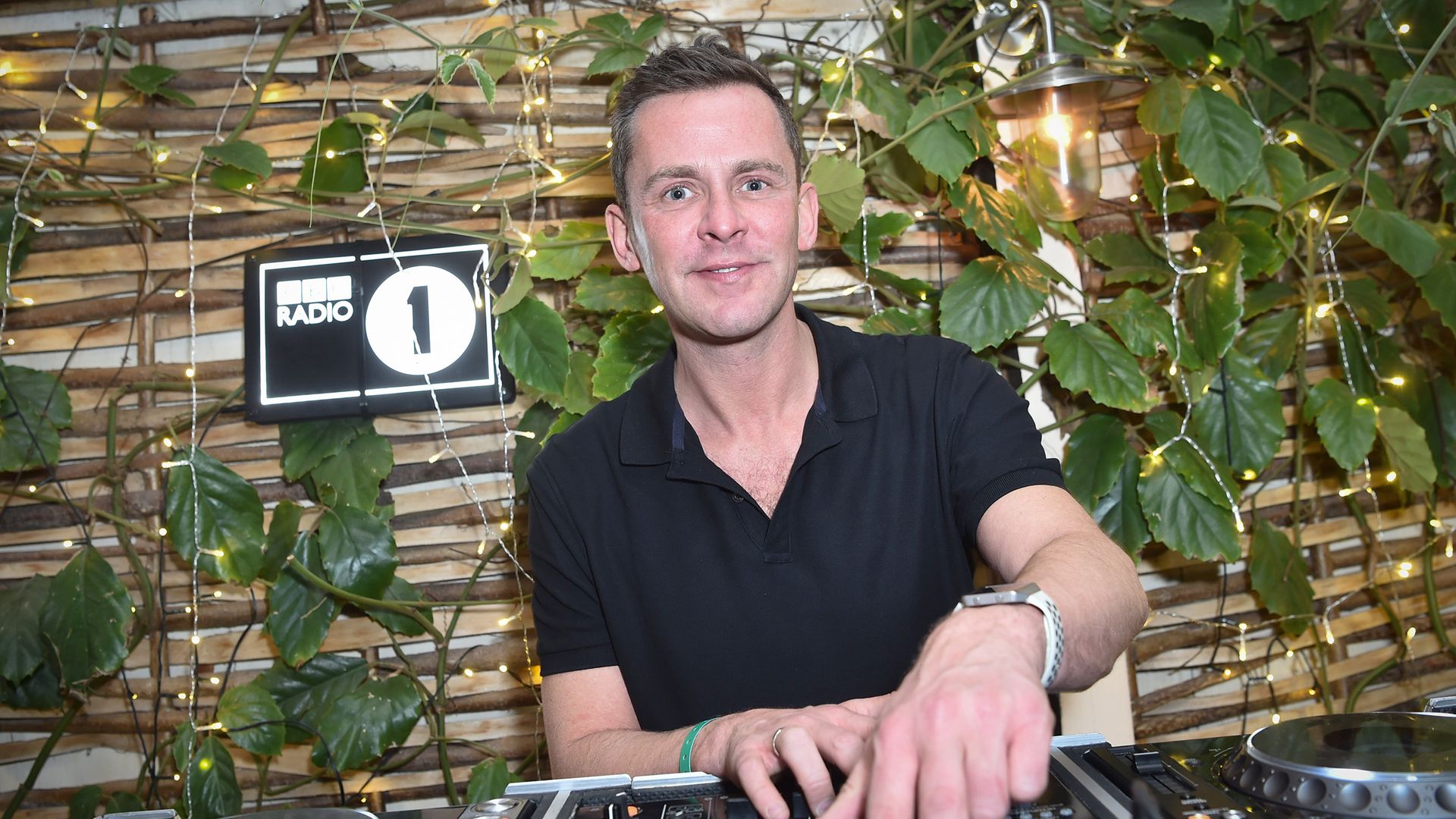Charity cuts ties with Scott Mills - as details of allegations emerge