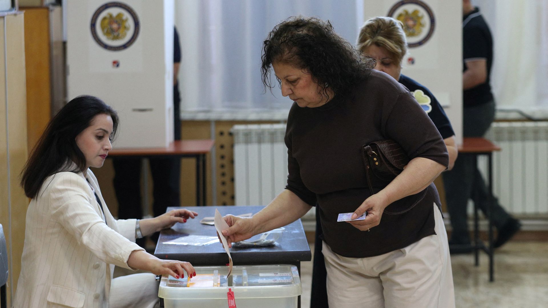 Pro-Europe party wins Armenian election