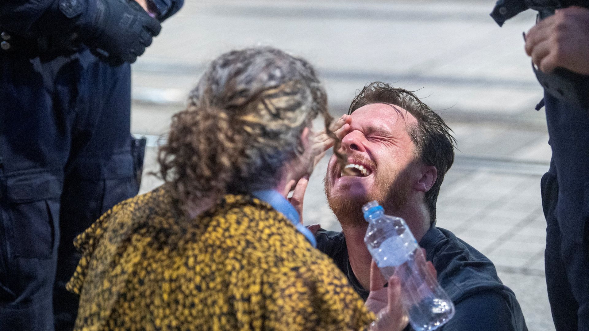 Tear gas and pepper spray used on Australian protesters opposing Israeli president's visit