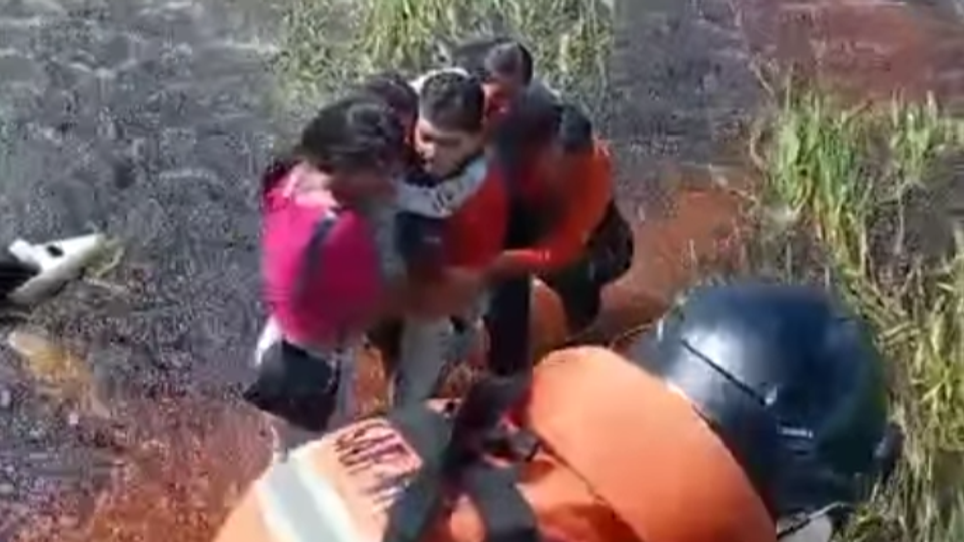 Plane crash survivors, including child, endure 36 hours in swamp surrounded by alligators