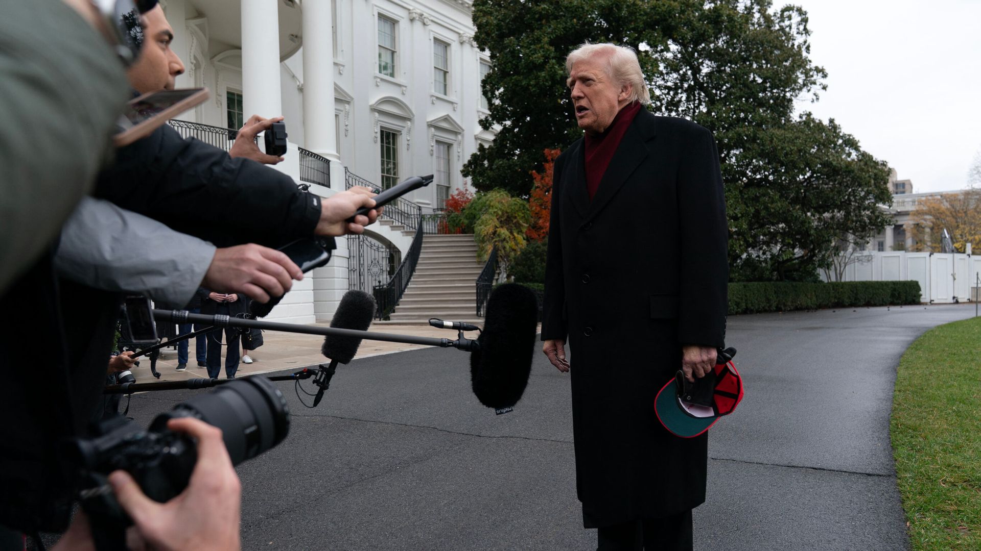 Ukraine peace plan 'not final offer' Trump says, ahead of crisis talks in Geneva