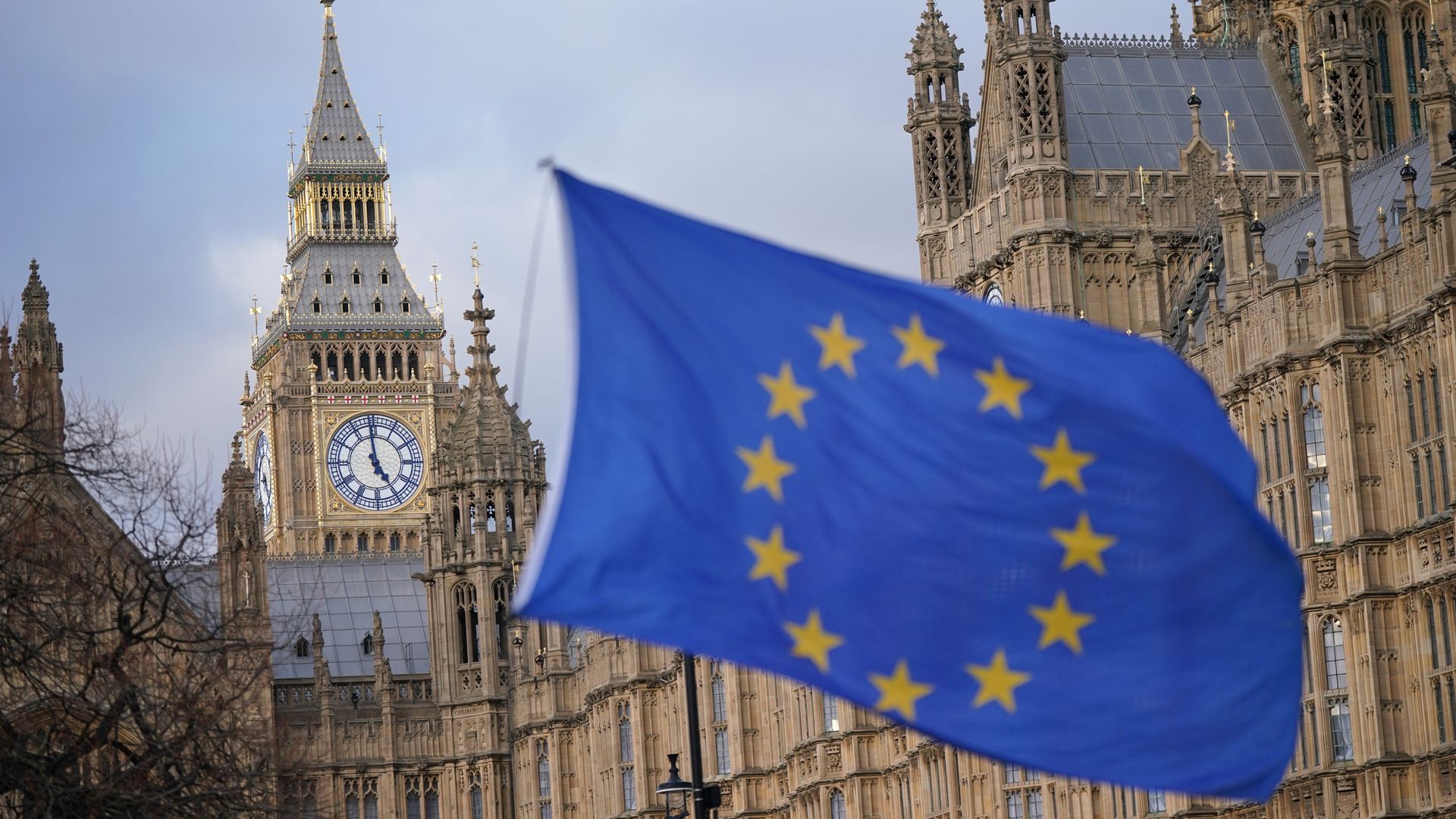 UK and EU agree Brexit reset trade deal as Sir Keir Starmer declares 'Britain is back'