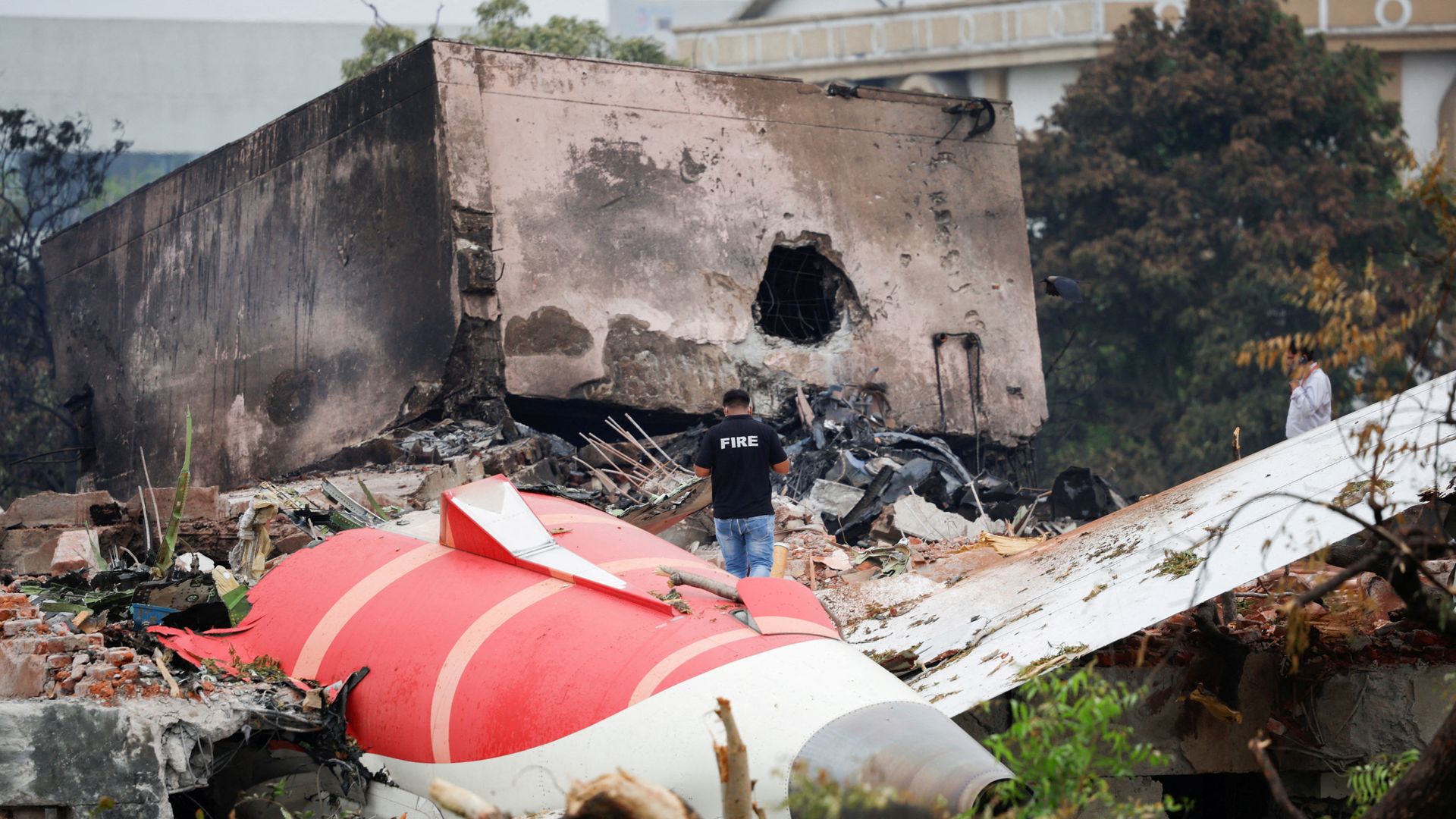 Air India crash report delay expected over unfinished engine analysis, source says