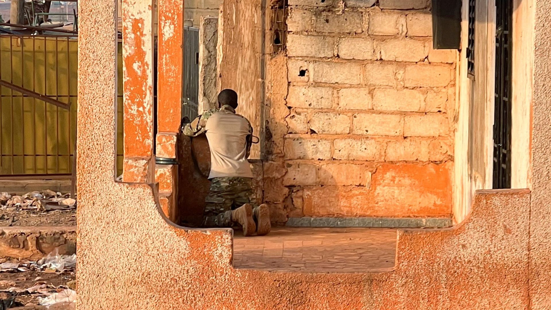 Terrorists launch simultaneous attacks in Mali, authorities say