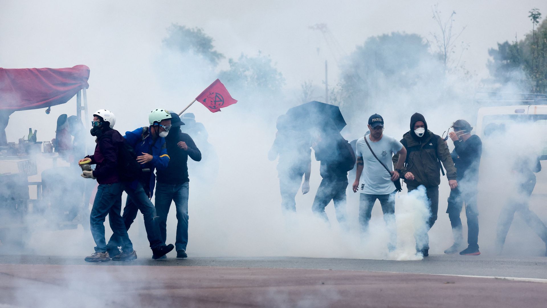 Without a leader, the Block Everything movement has mobilised protesters in France - how? And why?