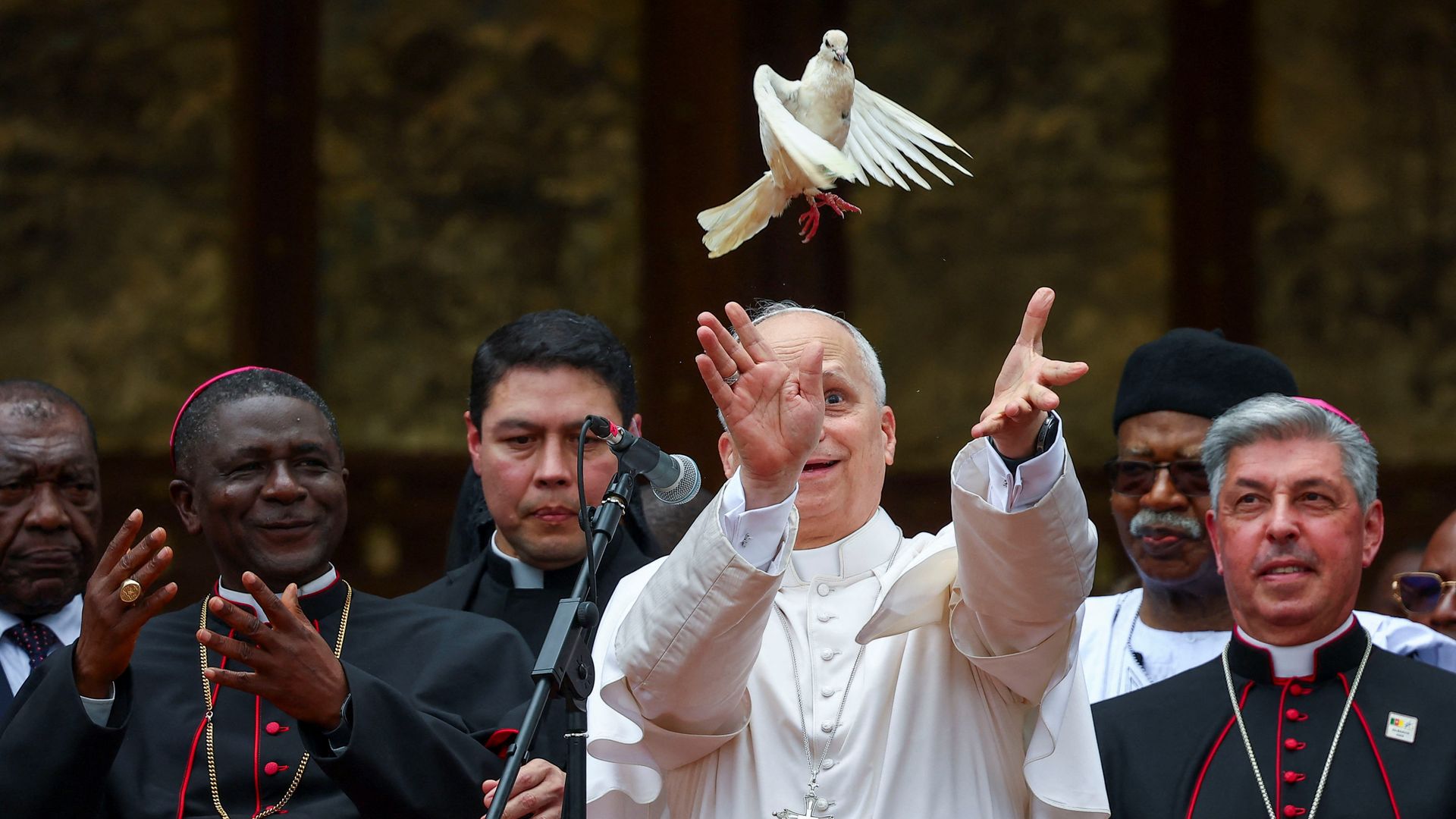 Pope follows Trump row by condemning 'tyrants' ravaging world with war