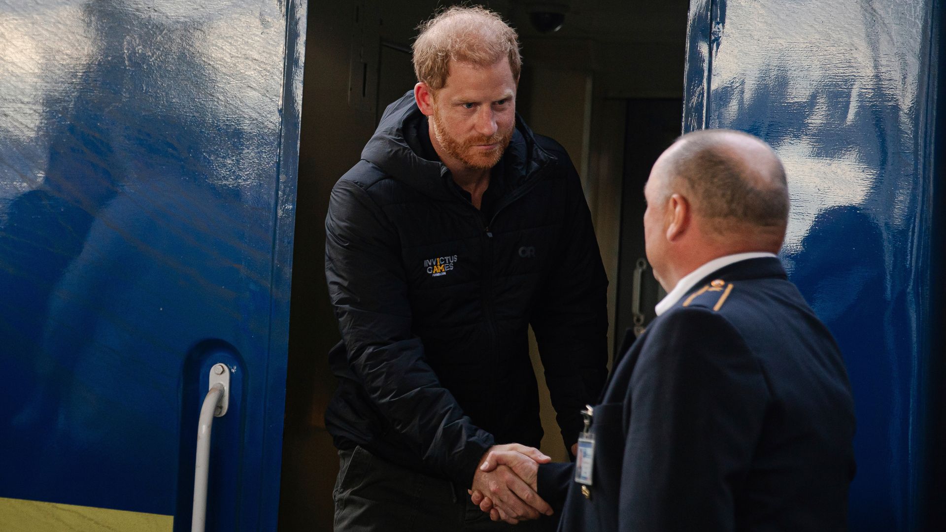 Prince Harry makes surprise visit to Ukraine