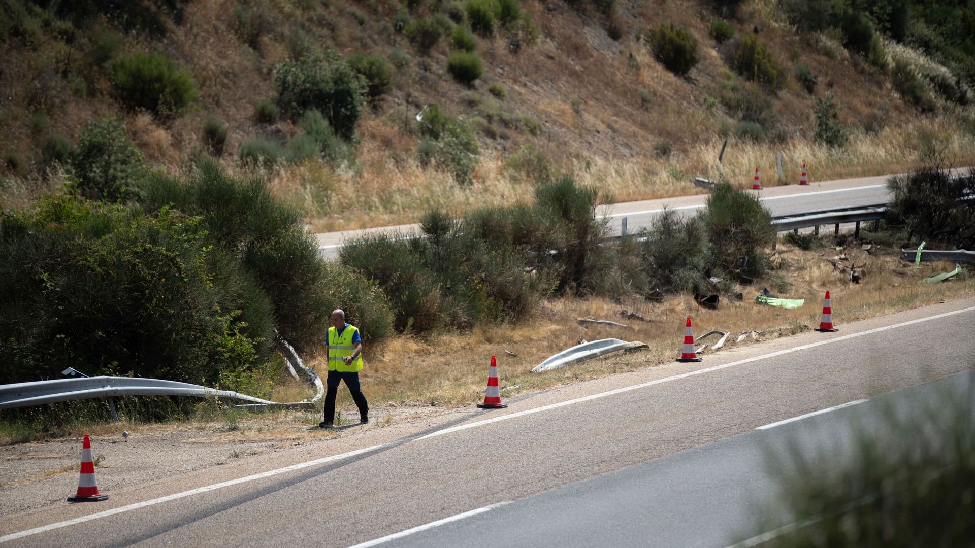 Police investigating 'possible speeding incident' in crash that killed football star Jota - as images emerge from scene