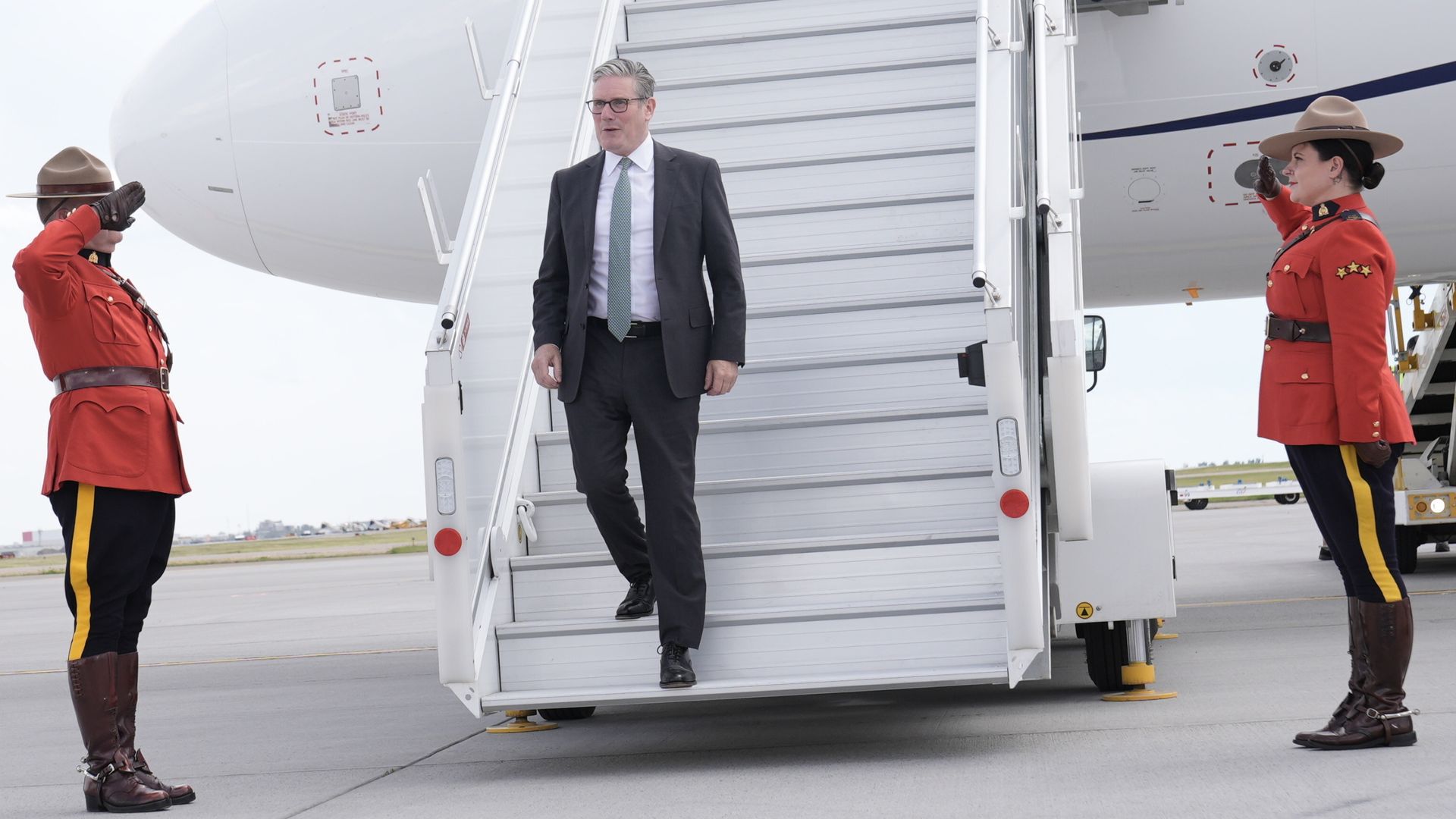 G7 to discuss further sanctions if Russia fails to come to negotiating table, PM says