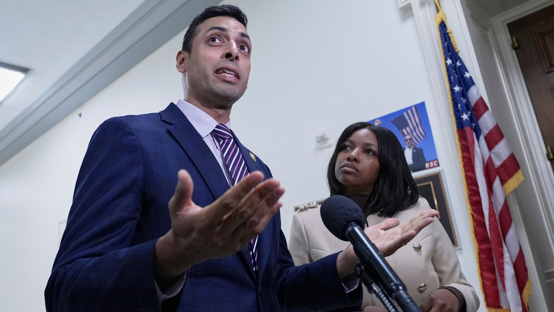 Andrew 'clearly has knowledge' on Epstein, US politician claims