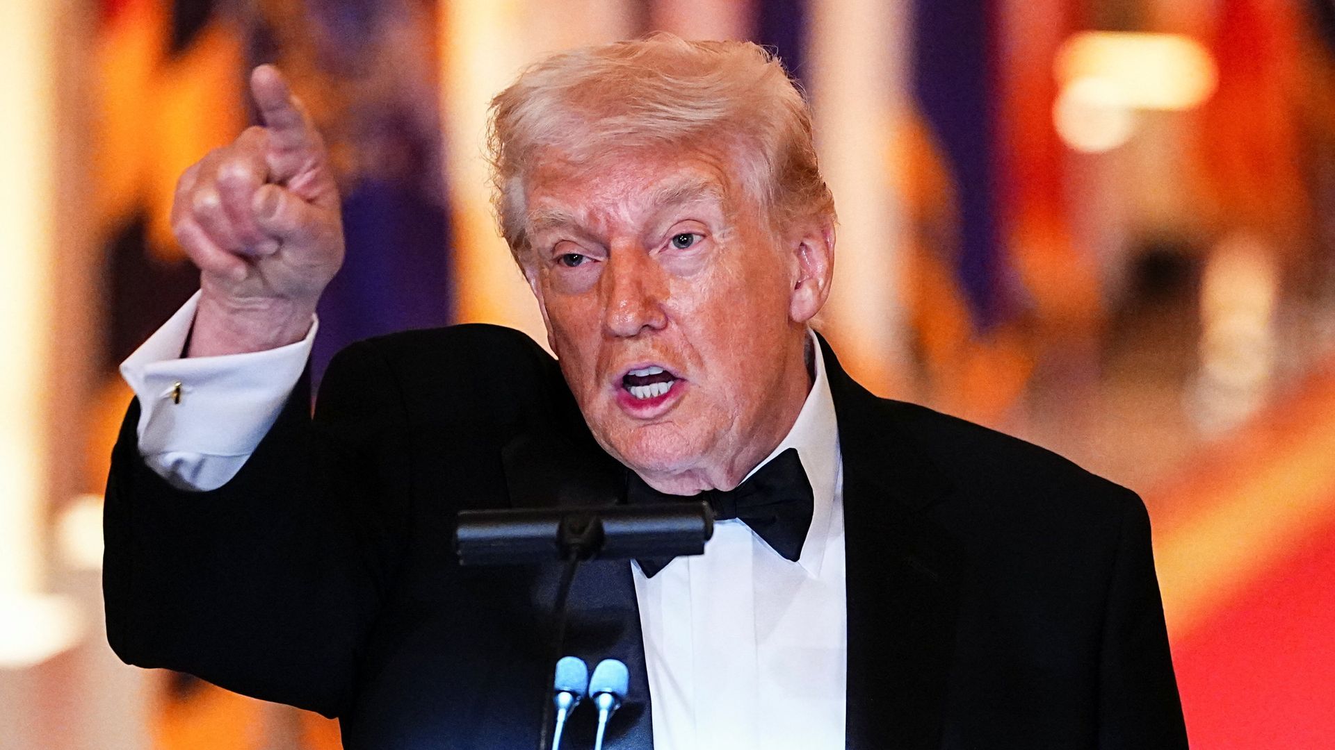 Trump sending 'great hospital boat' to Greenland