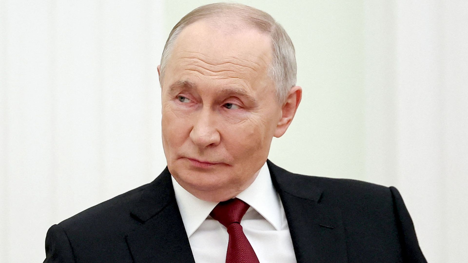 US envoy to meet Putin in Moscow - as NATO could consider 'pre-emptive strike'