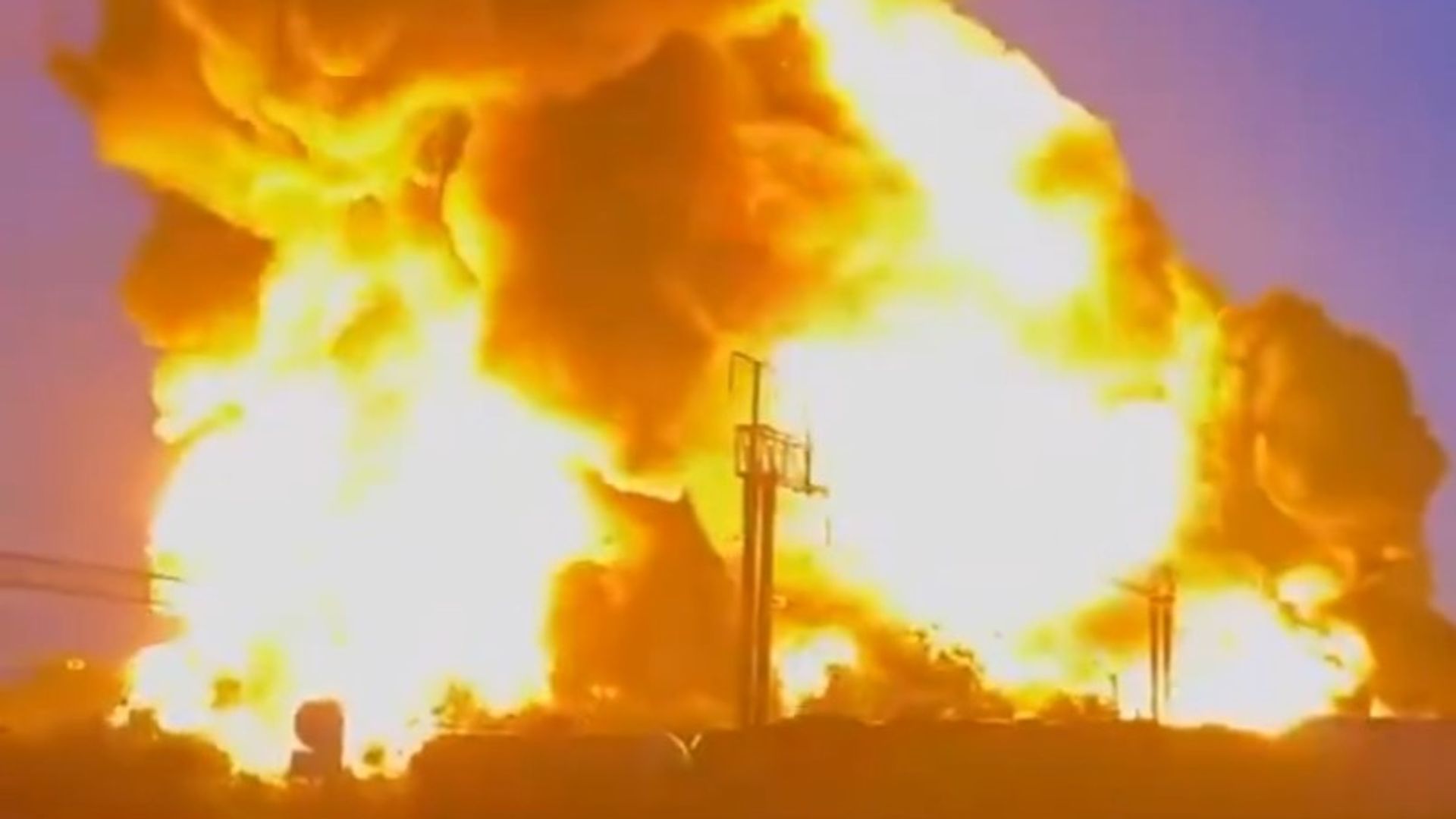 Ukraine launches 'large-scale' drone strike on St Petersburg