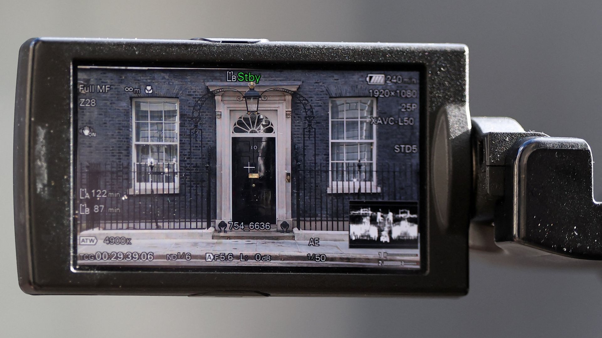UK borrowing costs hit fresh financial crash-era high amid political uncertainty