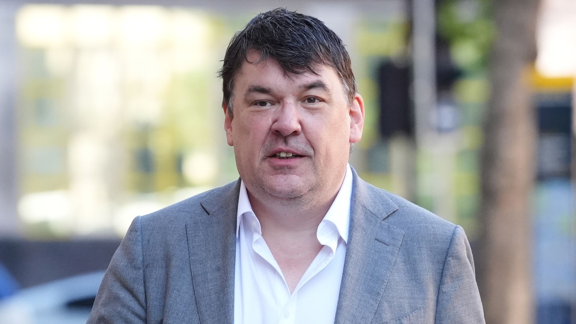 Police should focus on 'tackling real crime', No 10 says, after Met halts non-crime hate probes