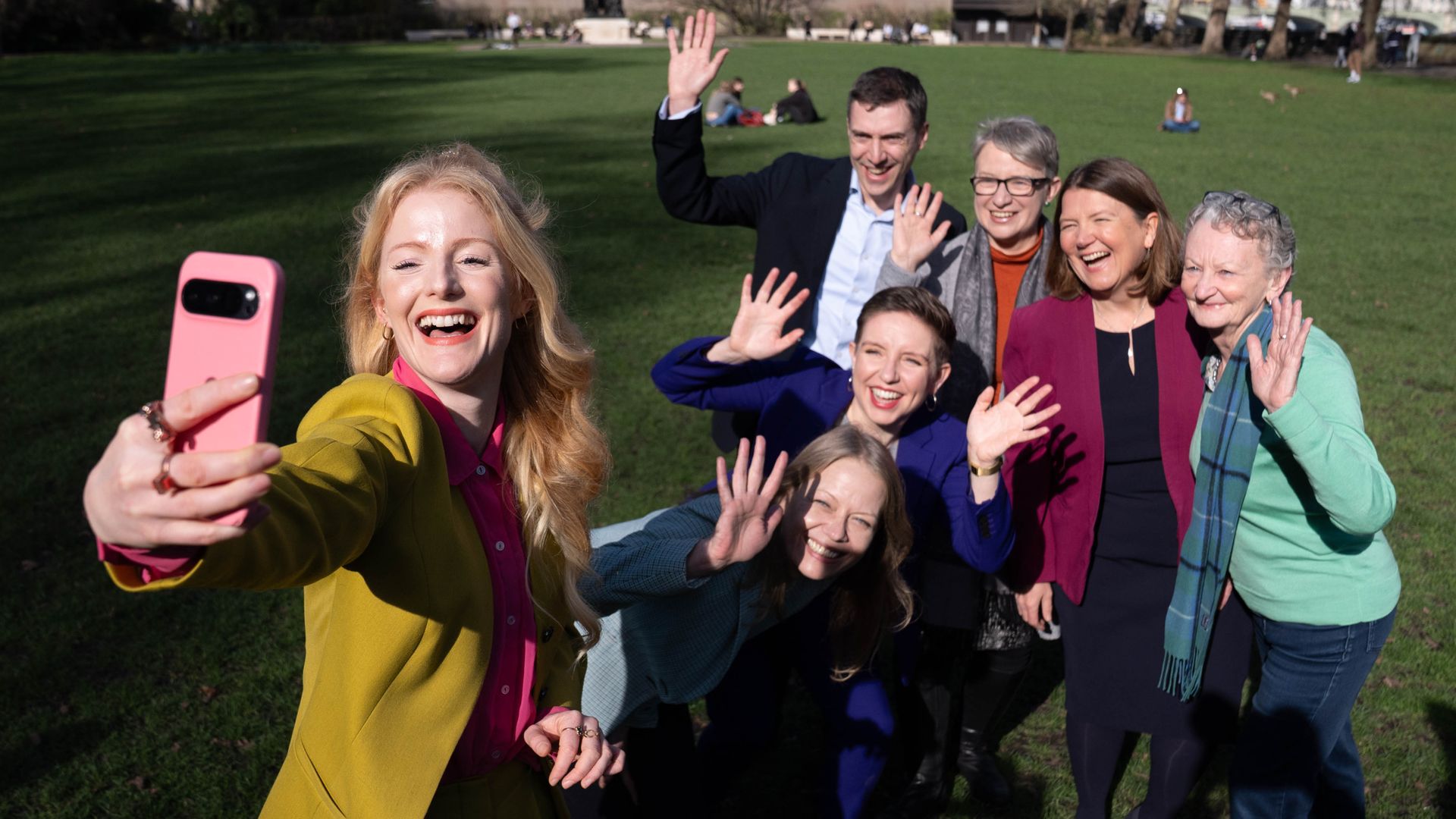 Scepticism over Starmer as Labour MPs meet to discuss threat from Greens