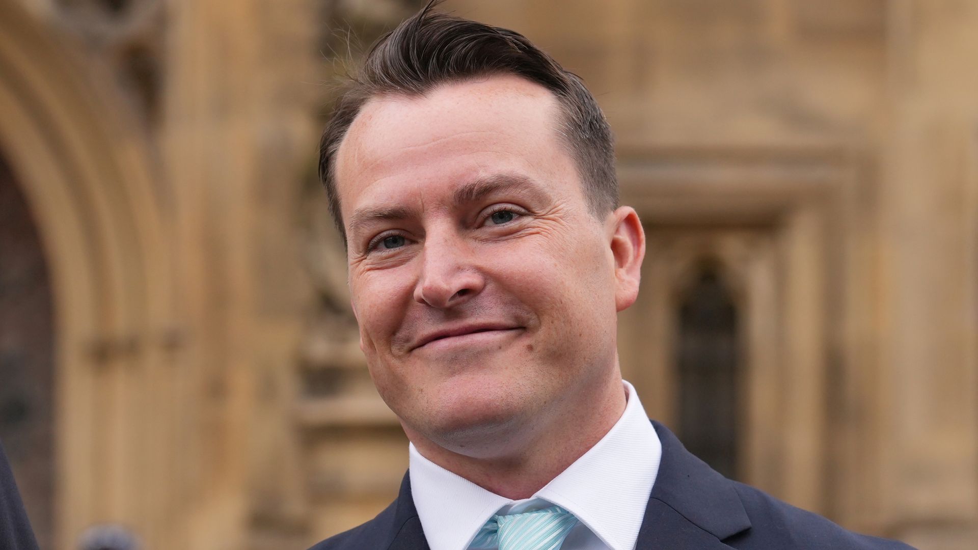 Reform MP suspends himself from party over allegations around his business affairs
