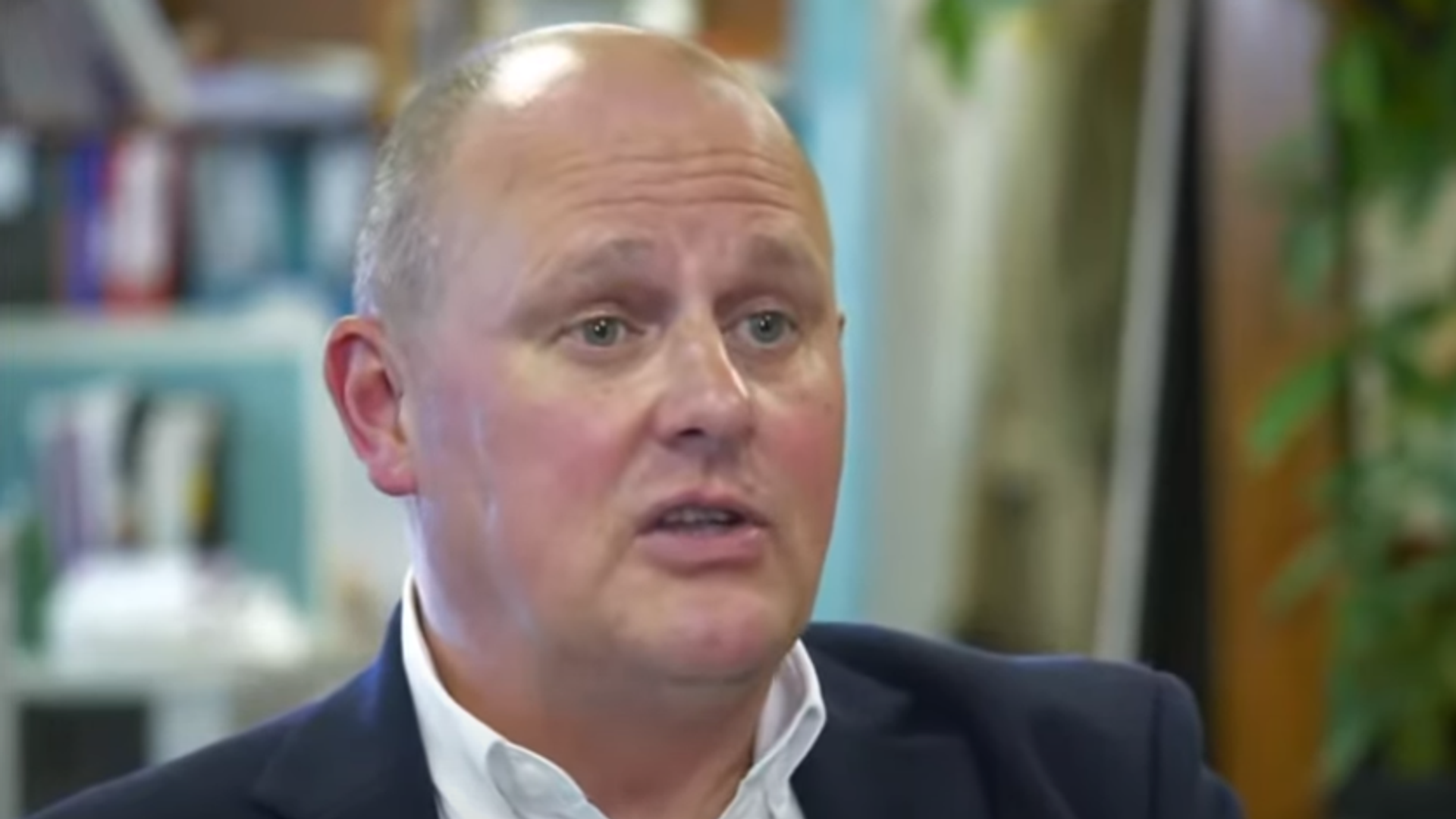 Starmer must tackle cost of living crisis to counter 'real danger' of Reform, says union leader