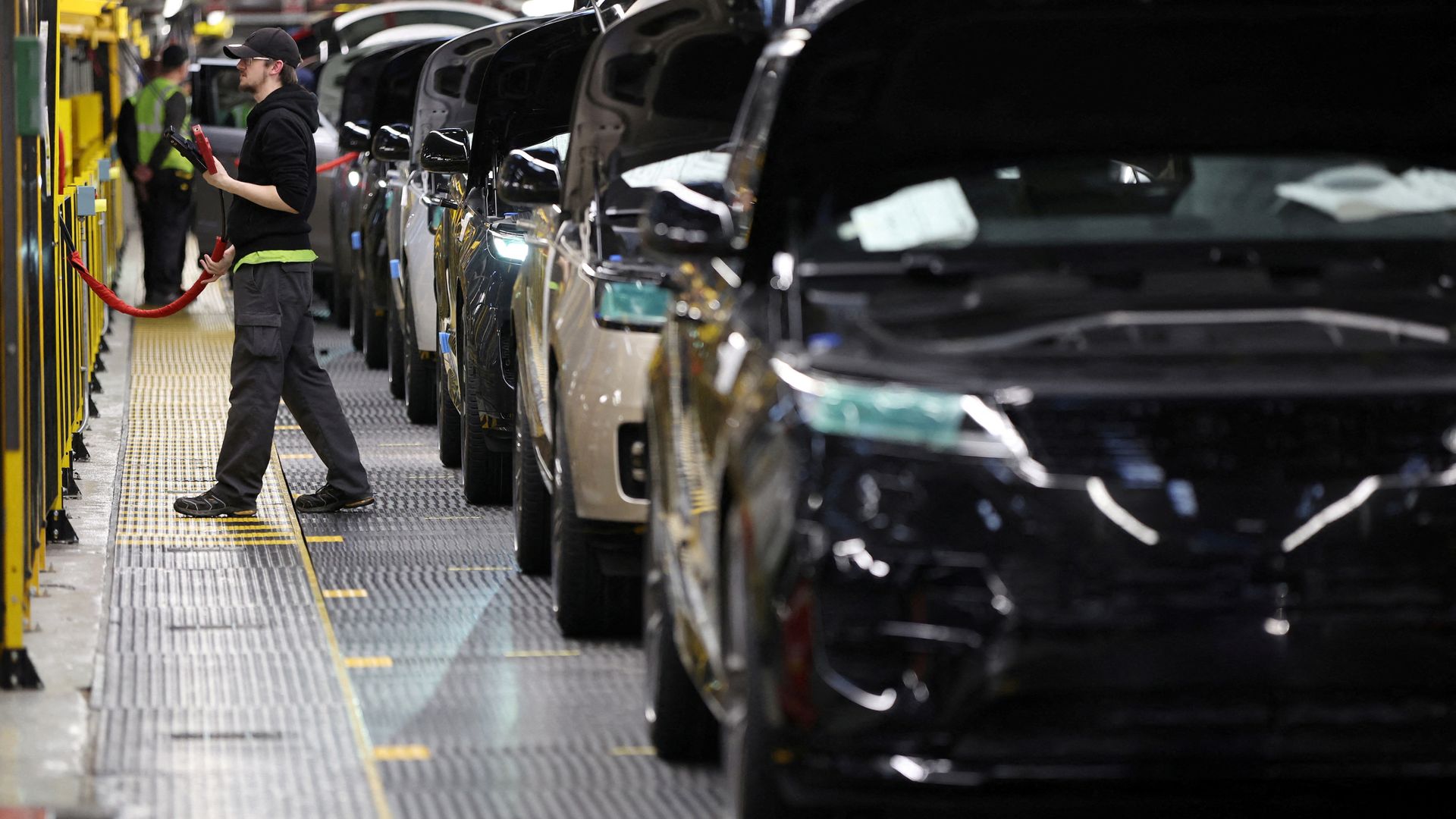 Jaguar Land Rover 'severely disrupted' by cyber attack