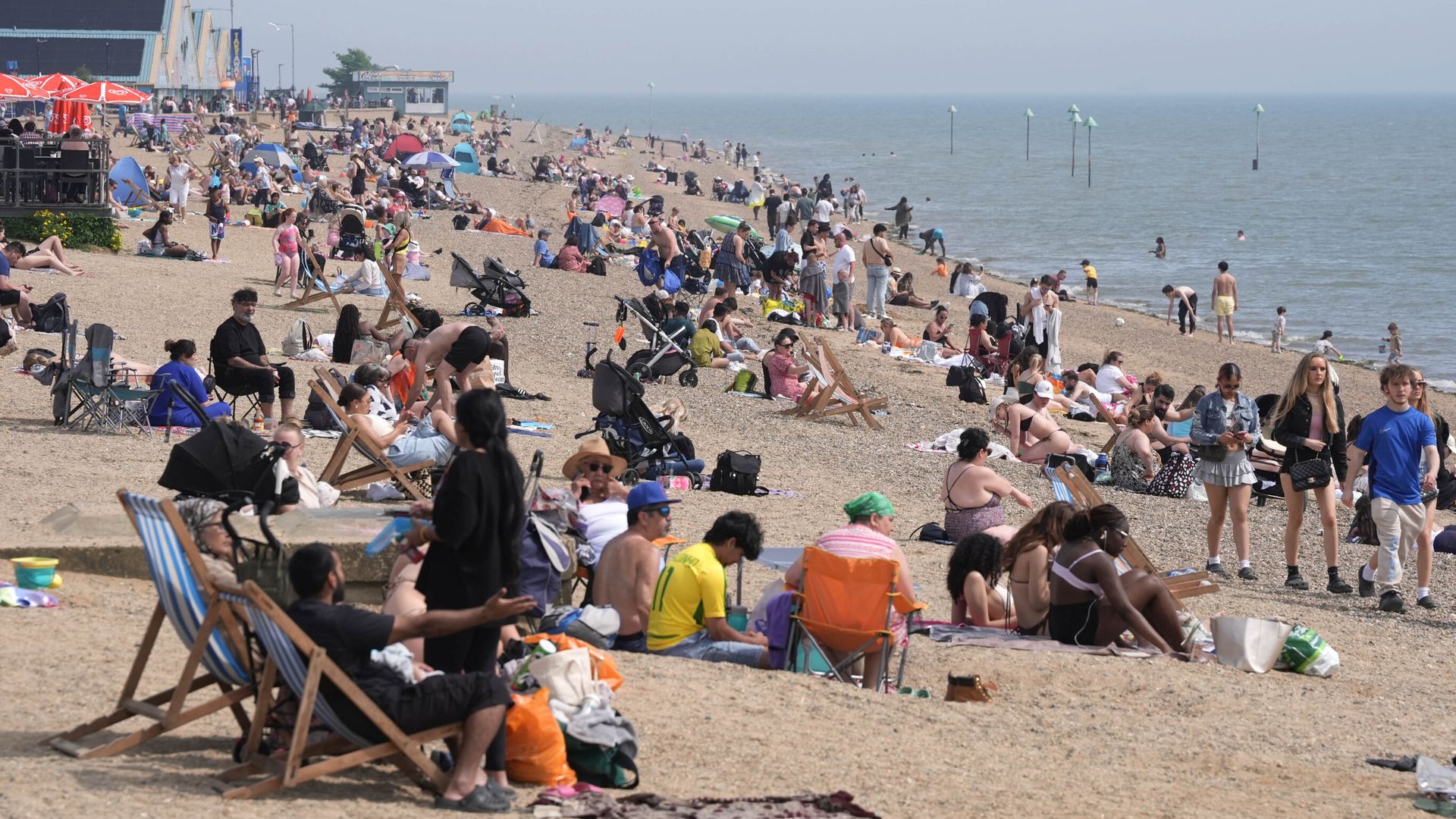 UK has warmest spring on record